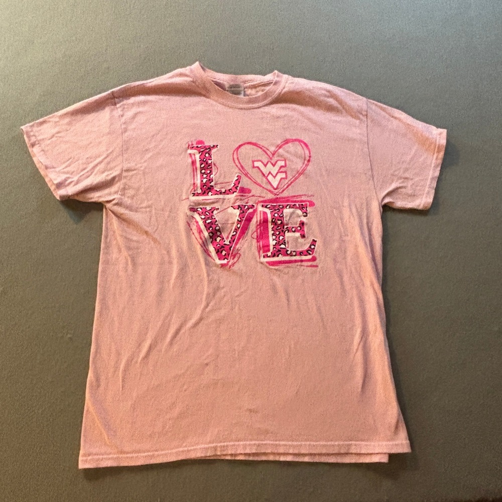 Gildan West Virginia University WVU Mountaineers Love T Shirt Womens M Pink